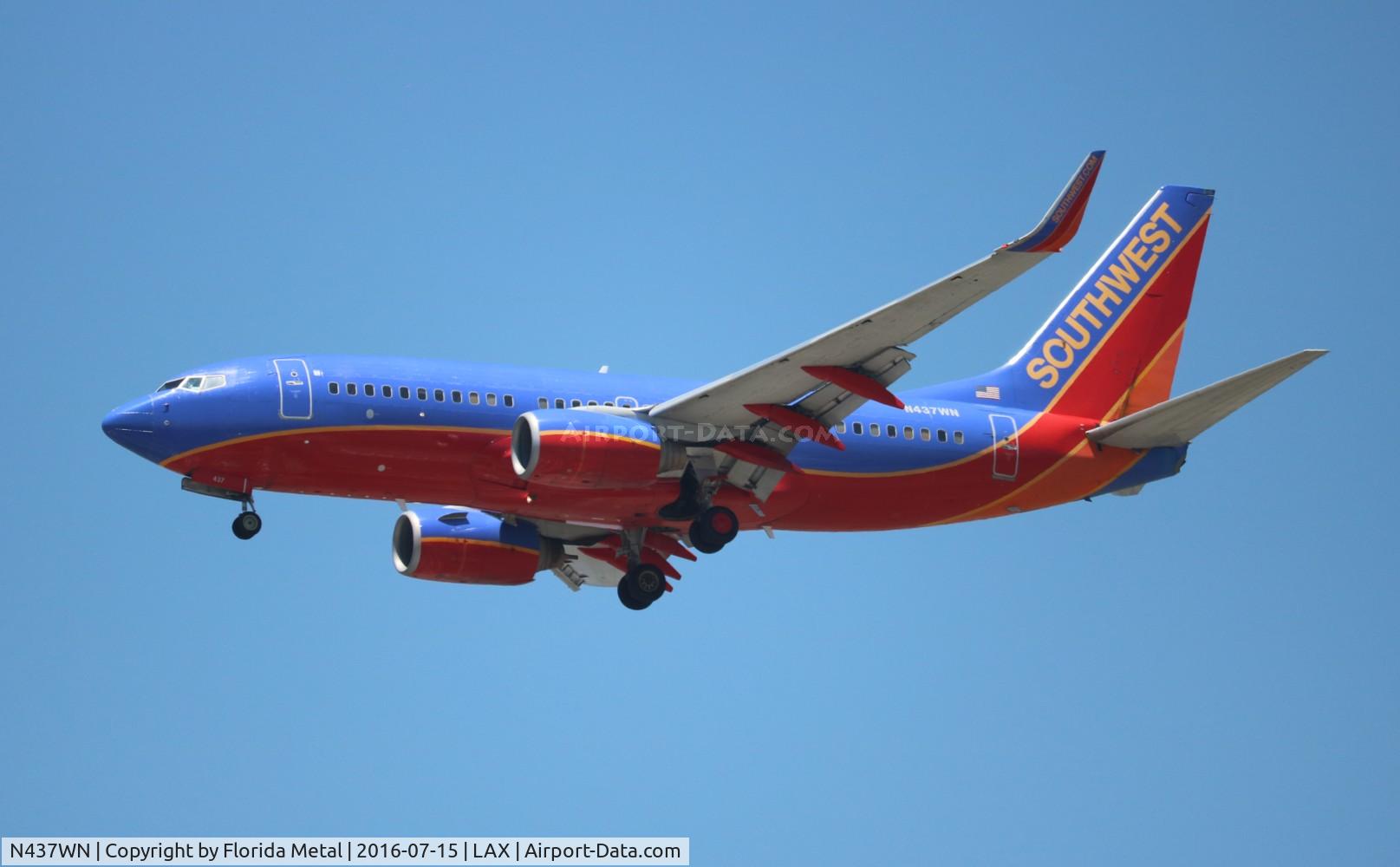 N437WN, 2003 Boeing 737-7H4 C/N 29832, Southwest