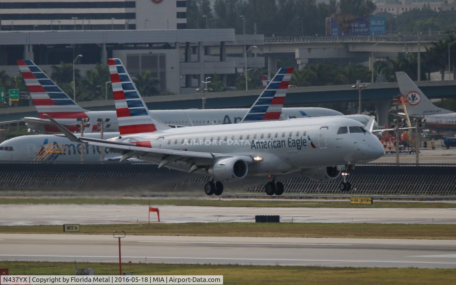 N437YX, 2014 Embraer 175LR (ERJ-170-200LR) C/N 17000366, American Eagle