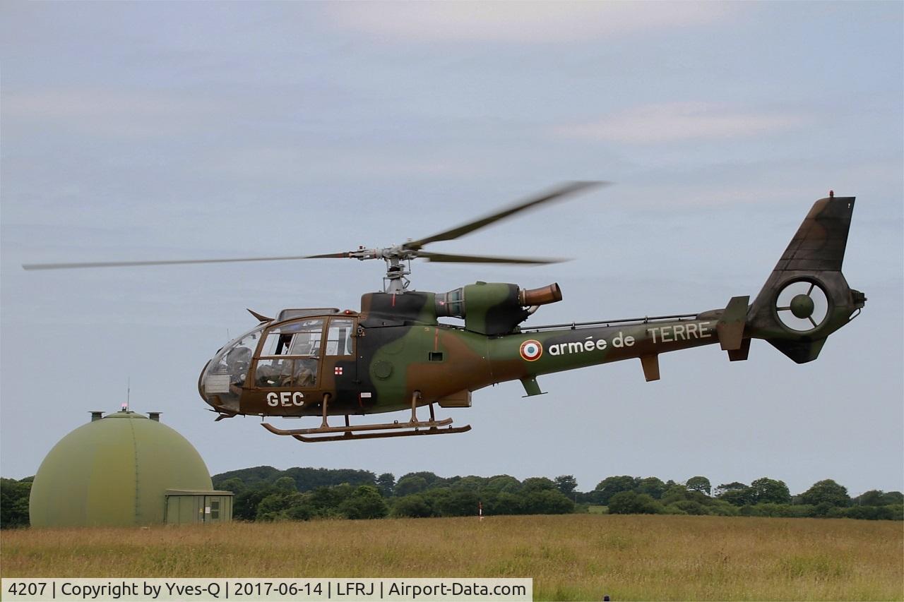 4207, Aérospatiale SA-342M Gazelle C/N 2207, Aérospatiale SA-342M Gazelle, Flight to static park, Landivisiau Naval Air Base (LFRJ) Tiger Meet 2017