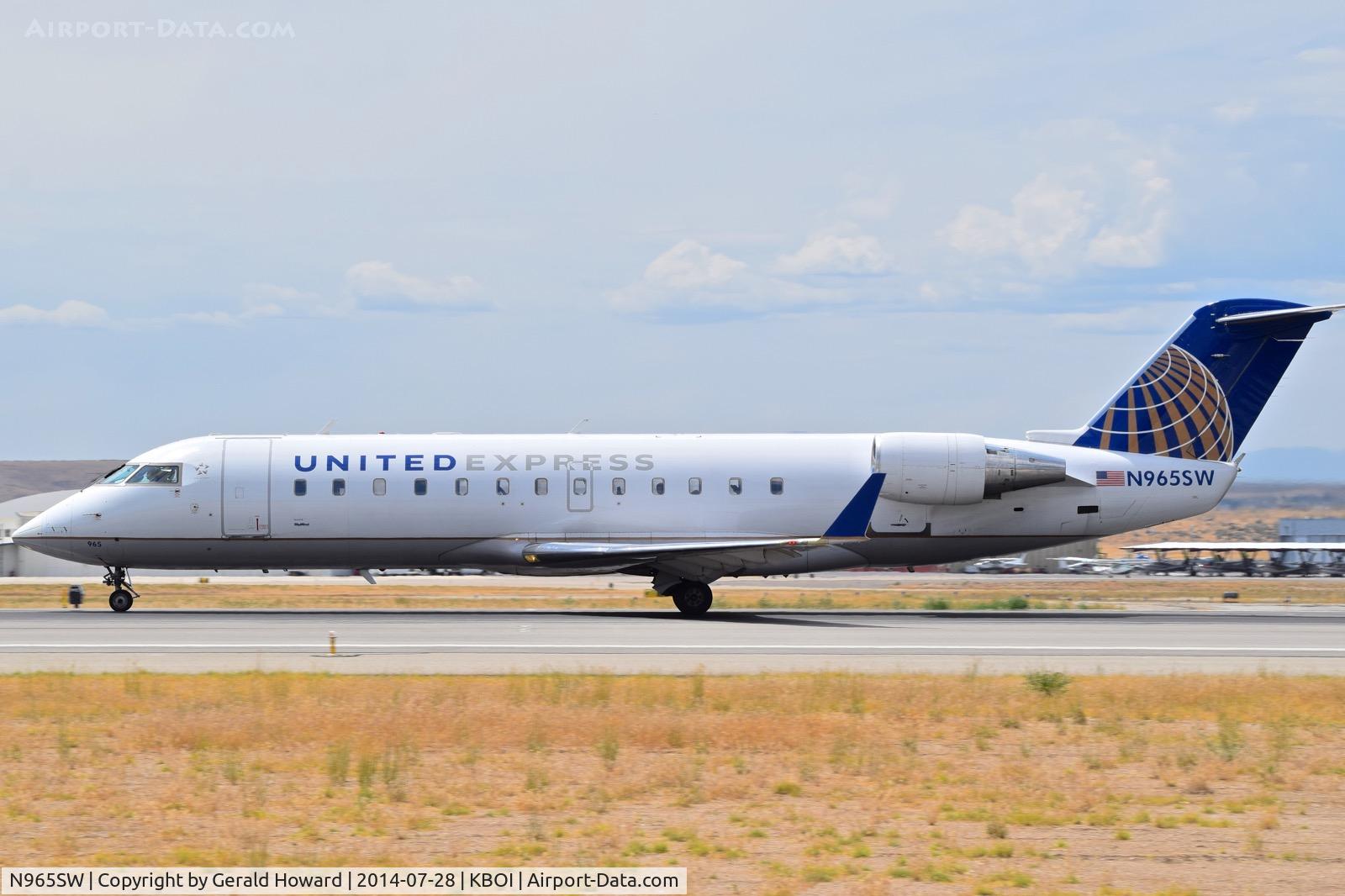 N965SW, 2003 Bombardier CRJ-200ER (CL-600-2B19) C/N 7871, Starting take off on RWY 10R.