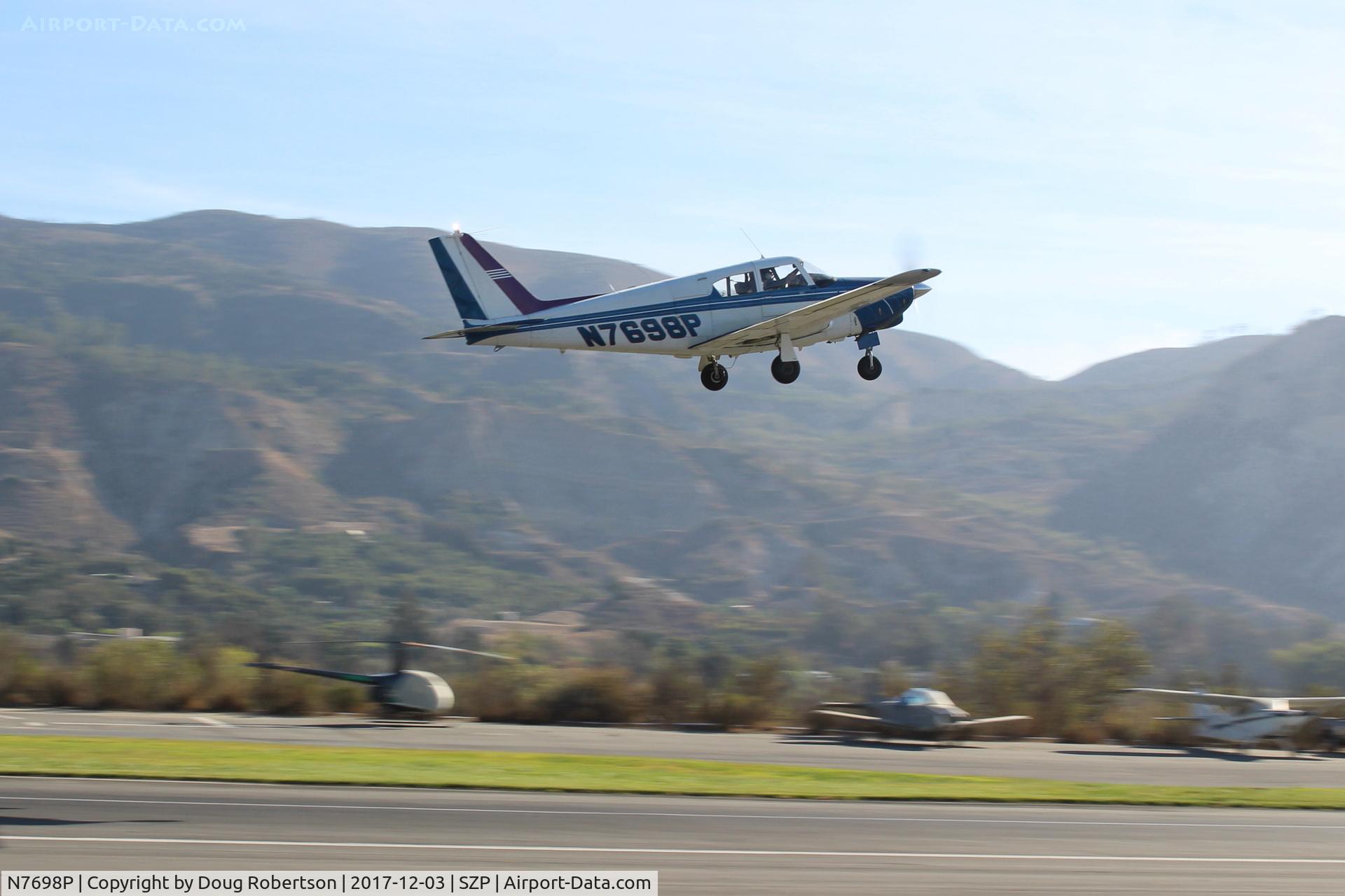 N7698P, 1961 Piper PA-24-250 Comanche C/N 24-2909, 1961 Piper PA-24-250 COMANCHE, Lycoming O-540 250 Hp, quick takeoff climb Rwy 22