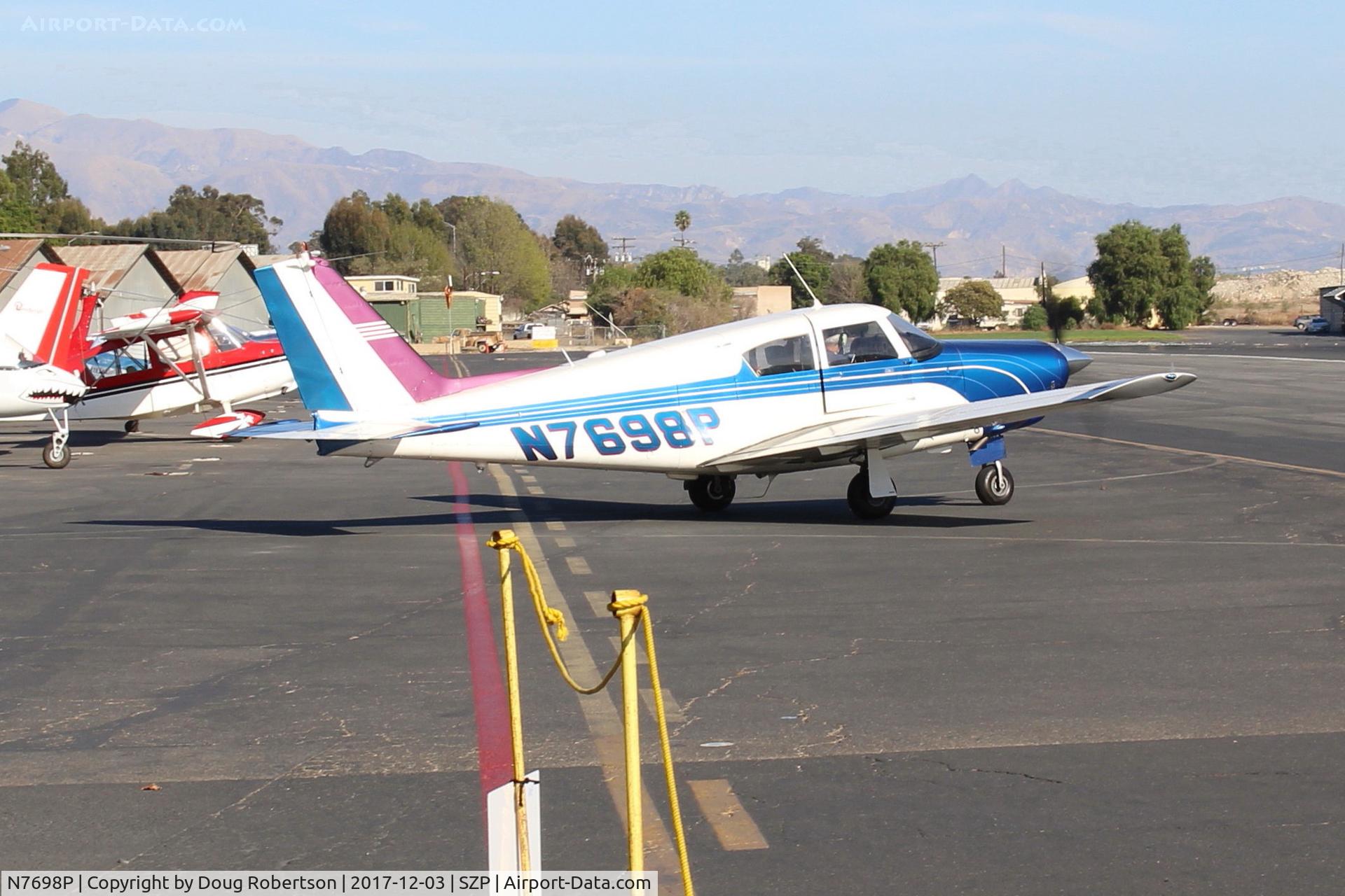 N7698P, 1961 Piper PA-24-250 Comanche C/N 24-2909, 1961 Piper PA-24-250 COMANCHE, Lycoming O-540 250 Hp, taxi to Rwy 22