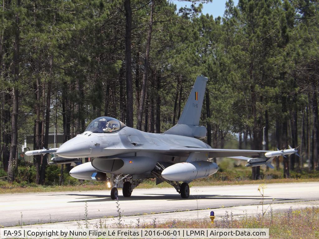 FA-95, SABCA F-16AM Fighting Falcon C/N 6H-95, Taxying.