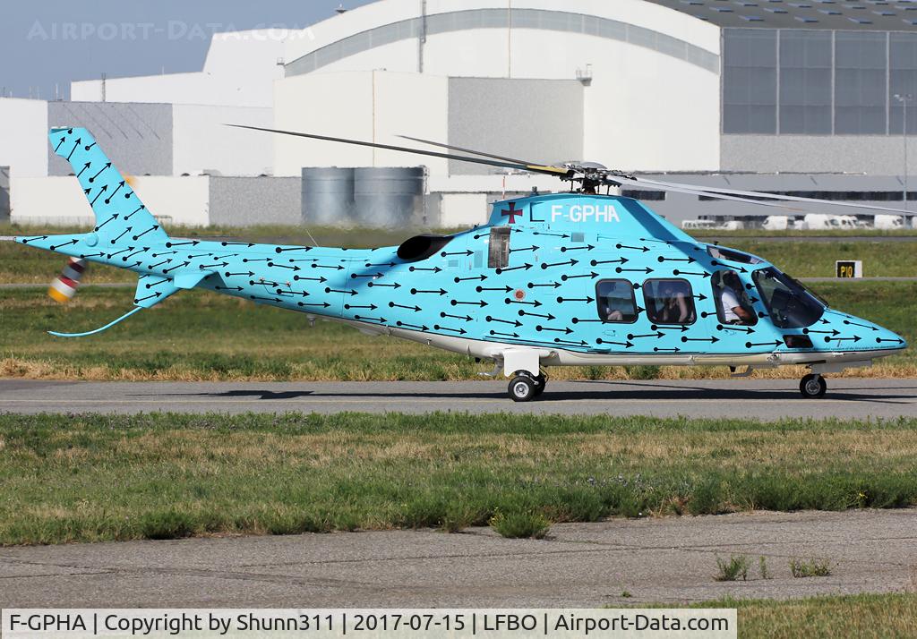 F-GPHA, 2008 Agusta A-109S Grand C/N 22073, Taxiing to the General Aviation area...