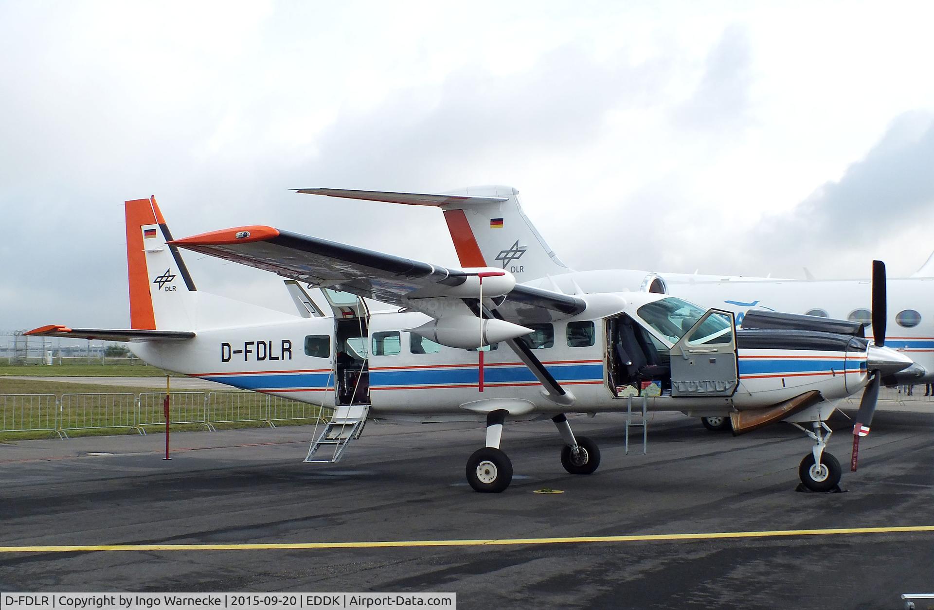 D-FDLR, 1998 Cessna 208B Grand Caravan C/N 208B-0708, Cessna 208B Grand Caravan research aircraft of DLR at the DLR 2015 air and space day on the side of Cologne airport