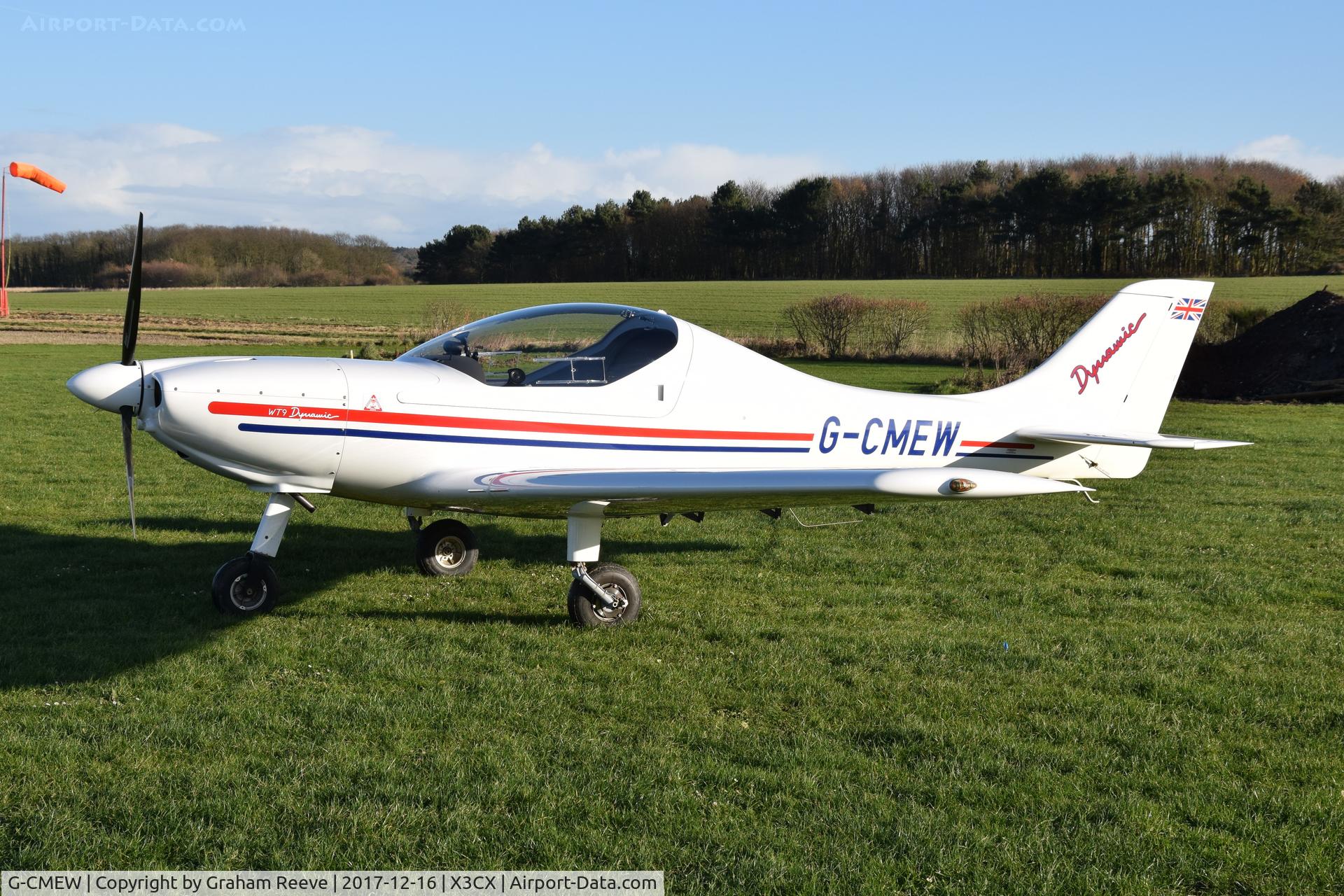 G-CMEW, 2012 Aerospool WT-9 Dynamic C/N DY457/2012, Parked at Northrepps.