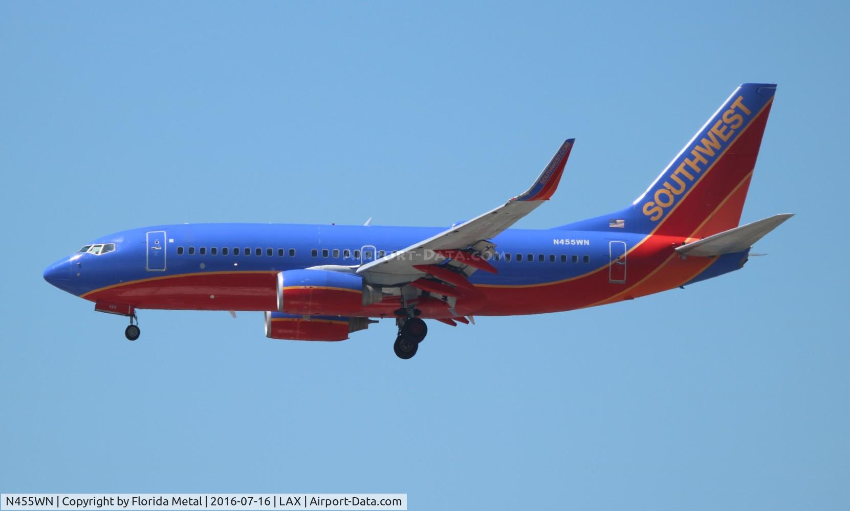N455WN, 2004 Boeing 737-7H4 C/N 32462, Southwest