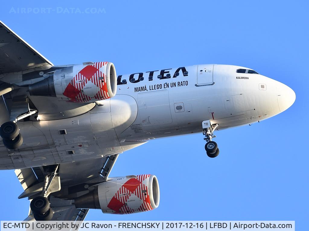 EC-MTD, 2004 Airbus A319-111 C/N 2318, 