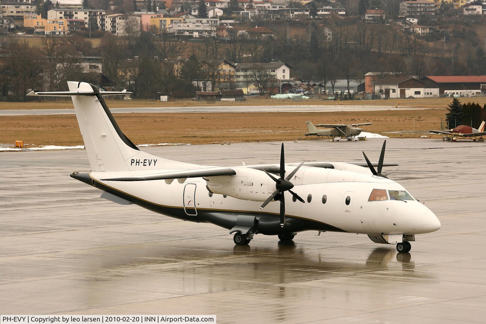 PH-EVY, 1998 Dornier 328-100 C/N 3095, Innsbruck 20.2.2010