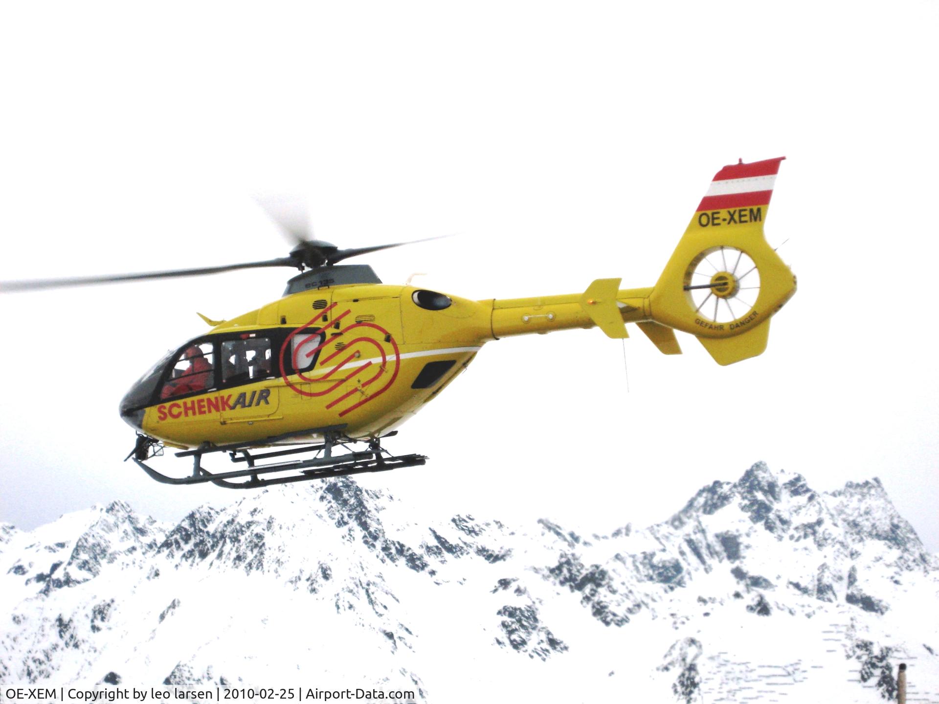 OE-XEM, 2001 Eurocopter EC-135T-2 C/N 0196, Ischgl 25.2.2010