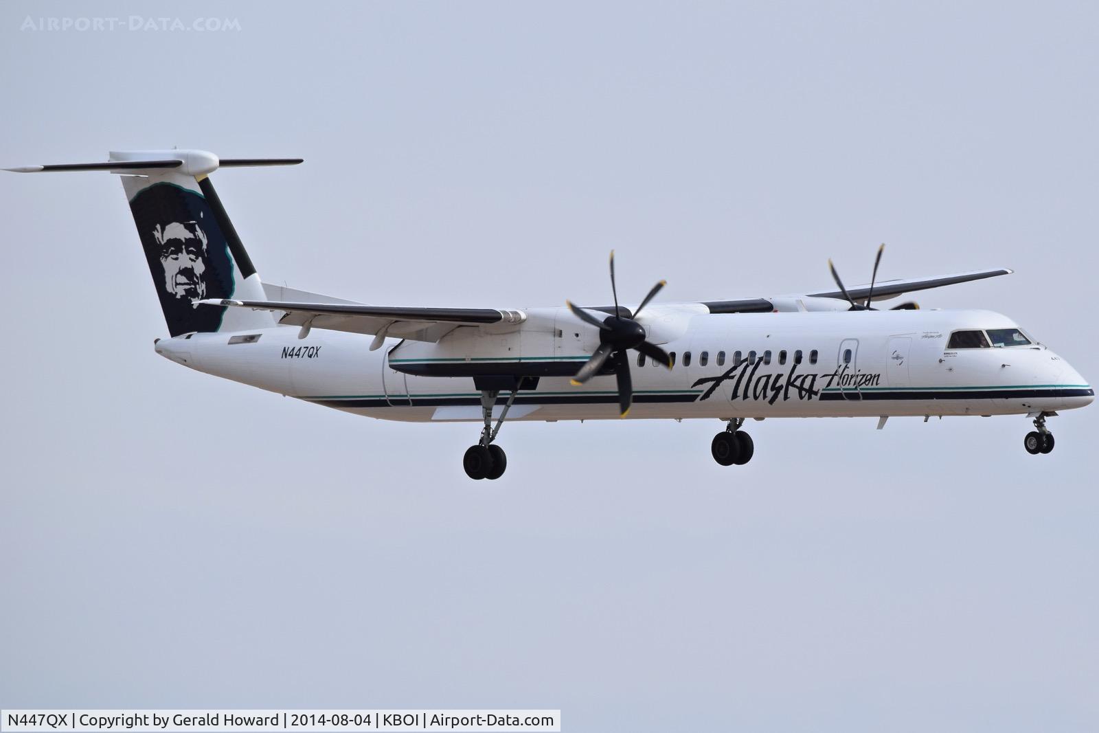 N447QX, 2011 Bombardier DHC-8-402 Dash 8 C/N 4364, Landing RWY 10R.