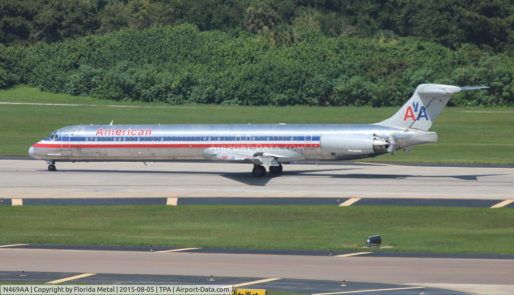 N469AA, 1988 McDonnell Douglas MD-82 (DC-9-82) C/N 49599, American