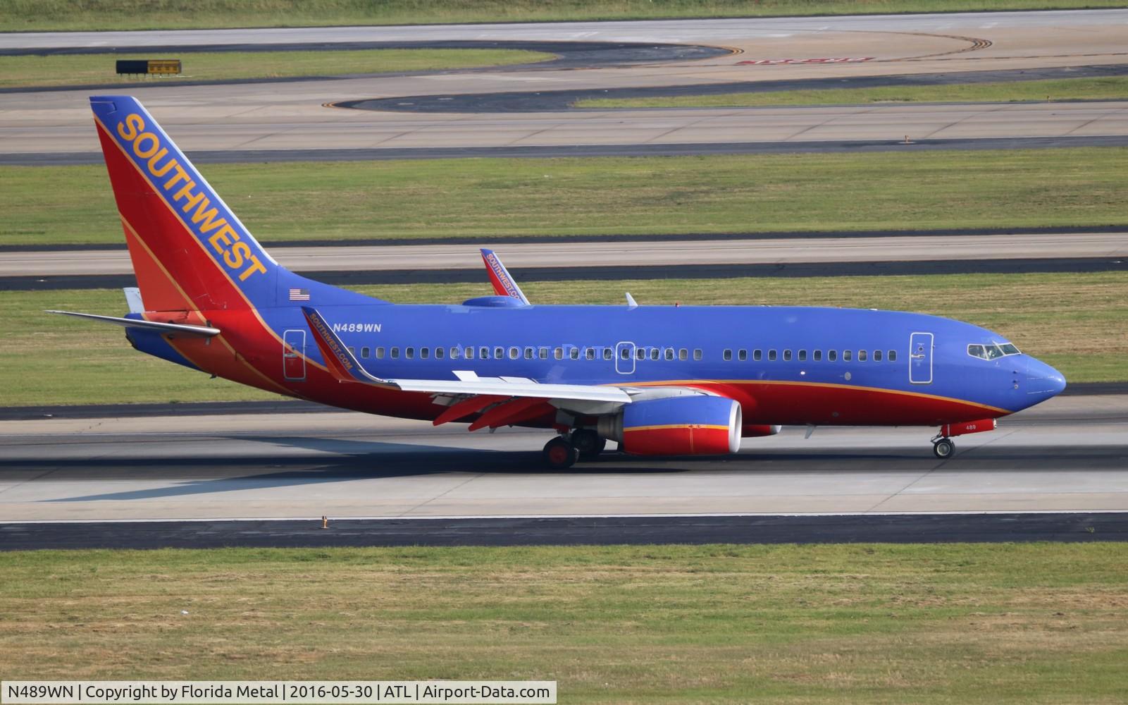 N489WN, 2004 Boeing 737-7H4 C/N 33855, Southwest