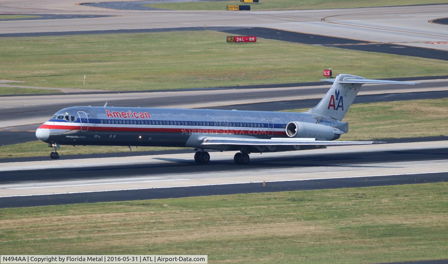 N494AA, 1989 McDonnell Douglas MD-82 (DC-9-82) C/N 49732, American