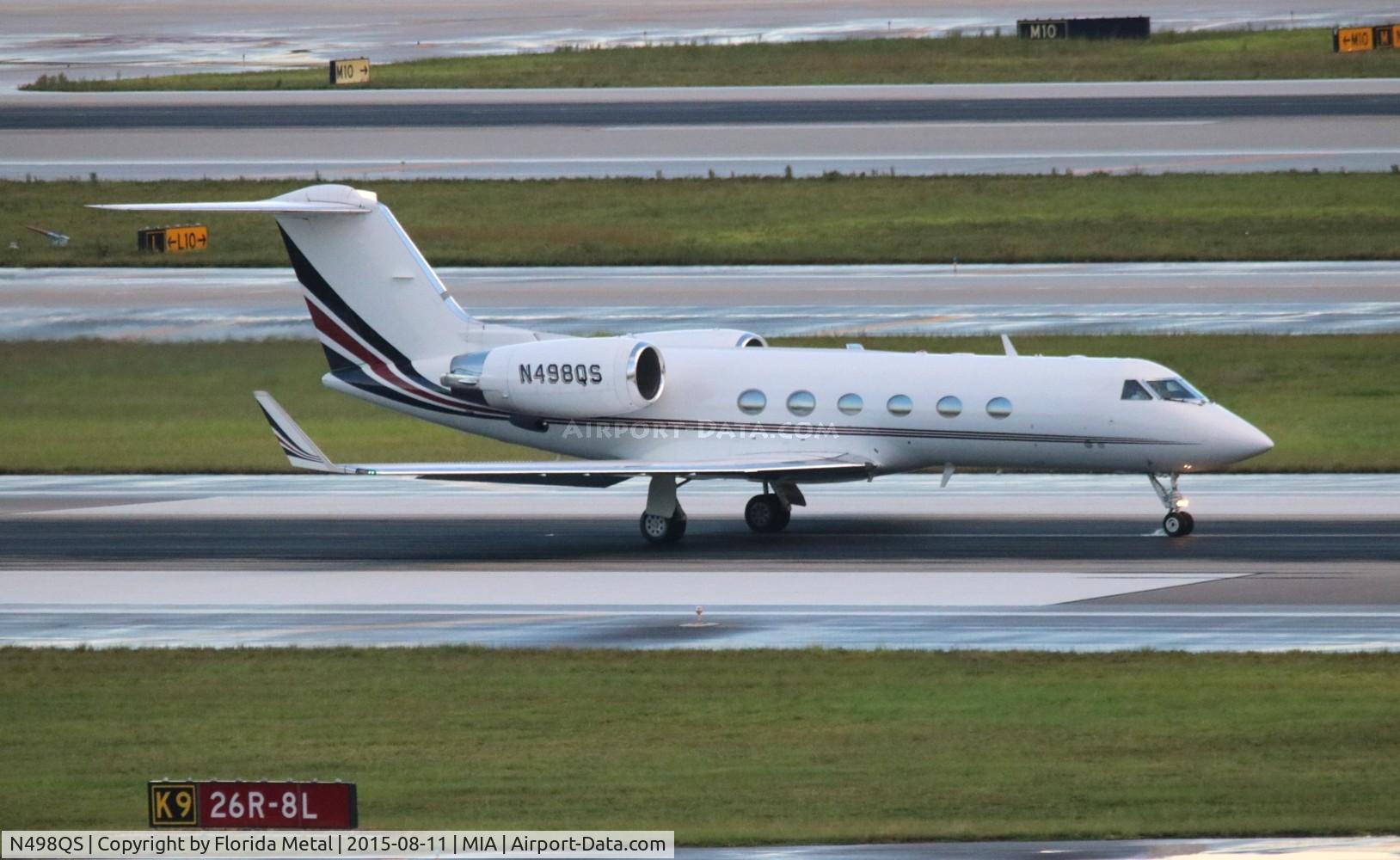 N498QS, 2000 Gulfstream Aerospace G-IV C/N 1398, Net Jets