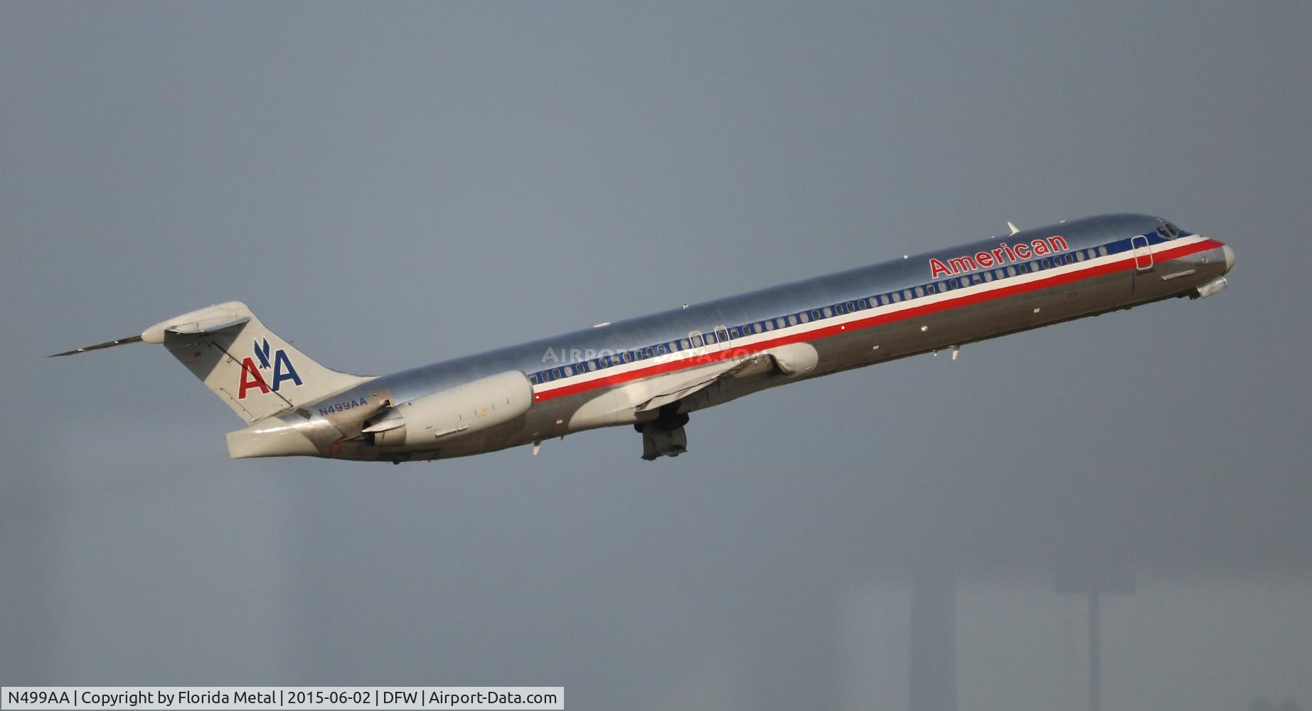 N499AA, 1989 McDonnell Douglas MD-82 (DC-9-82) C/N 49737, American
