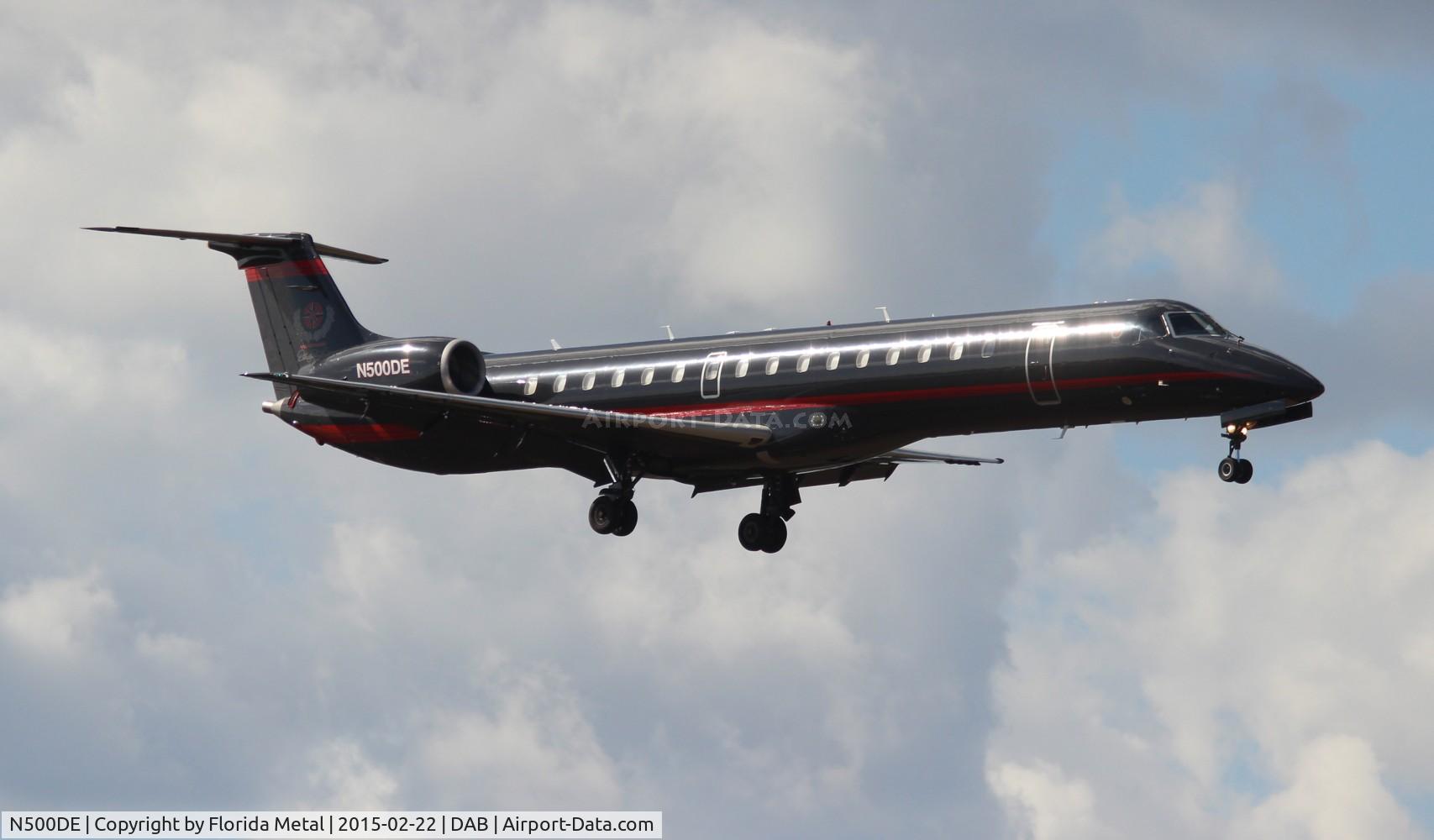 N500DE, 1998 Embraer EMB-145EP (ERJ-145EP) C/N 145084, Dale Earnhardt Inc