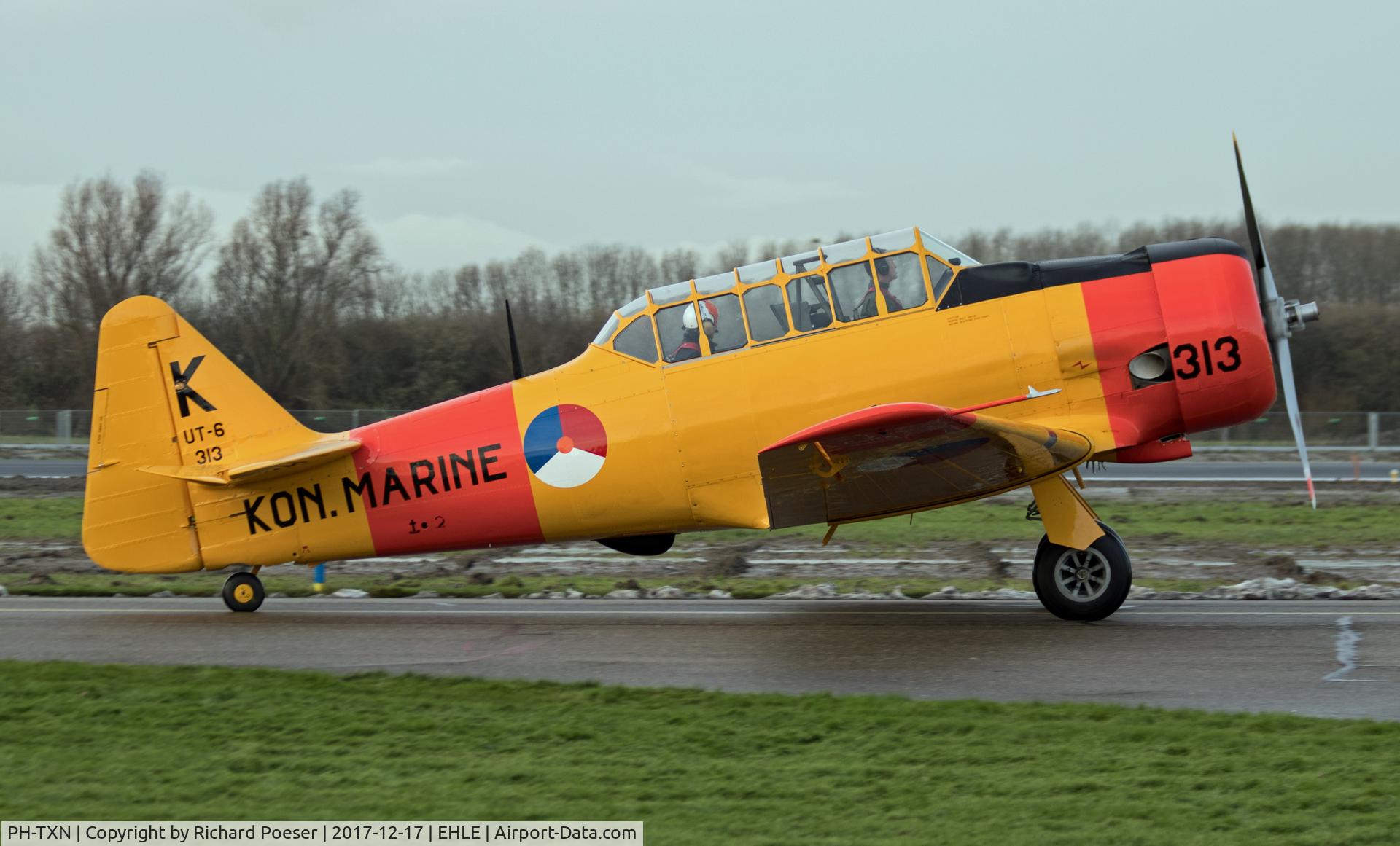 PH-TXN, 1941 North American AT-6A Texan C/N 78-6821, At her homebase Lelystad.