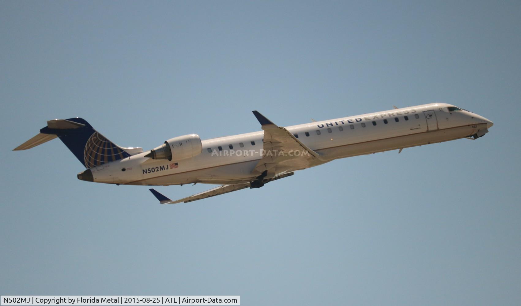 N502MJ, 2002 Bombardier CRJ-700 (CL-600-2C10) Regional Jet C/N 10050, United Express