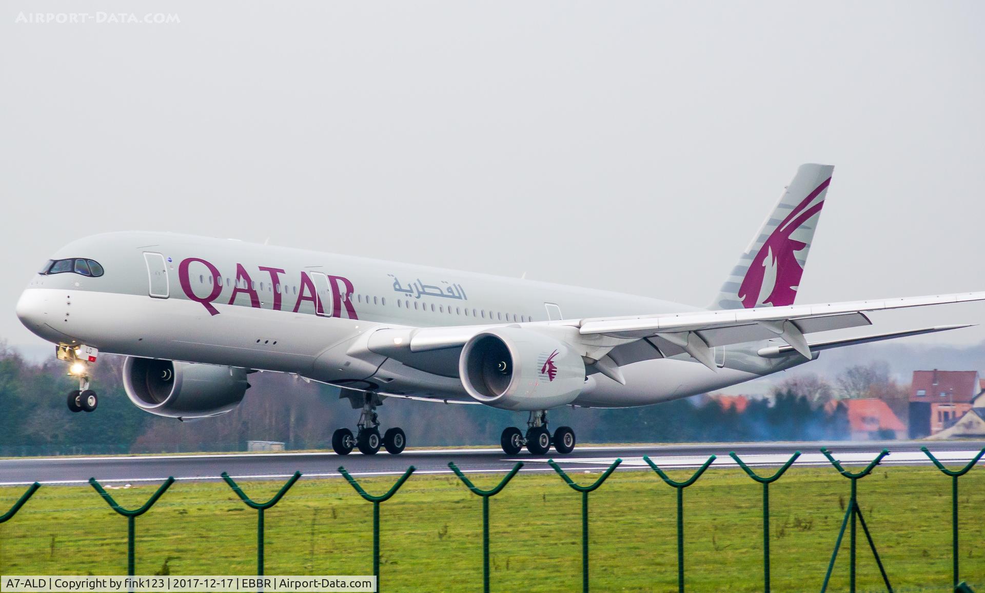 A7-ALD, 2015 Airbus A350-941 C/N 010, Qatar A350 landing at Brussel