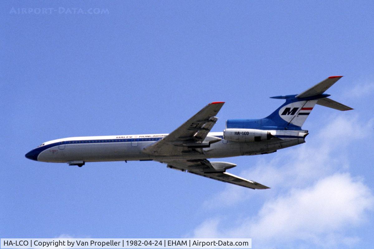 HA-LCO, 1981 Tupolev Tu-154B-2 C/N 81A473, Malev Tupolev Tu-154B-2 taking off from Schiphol airport, the Netherlands, 1982