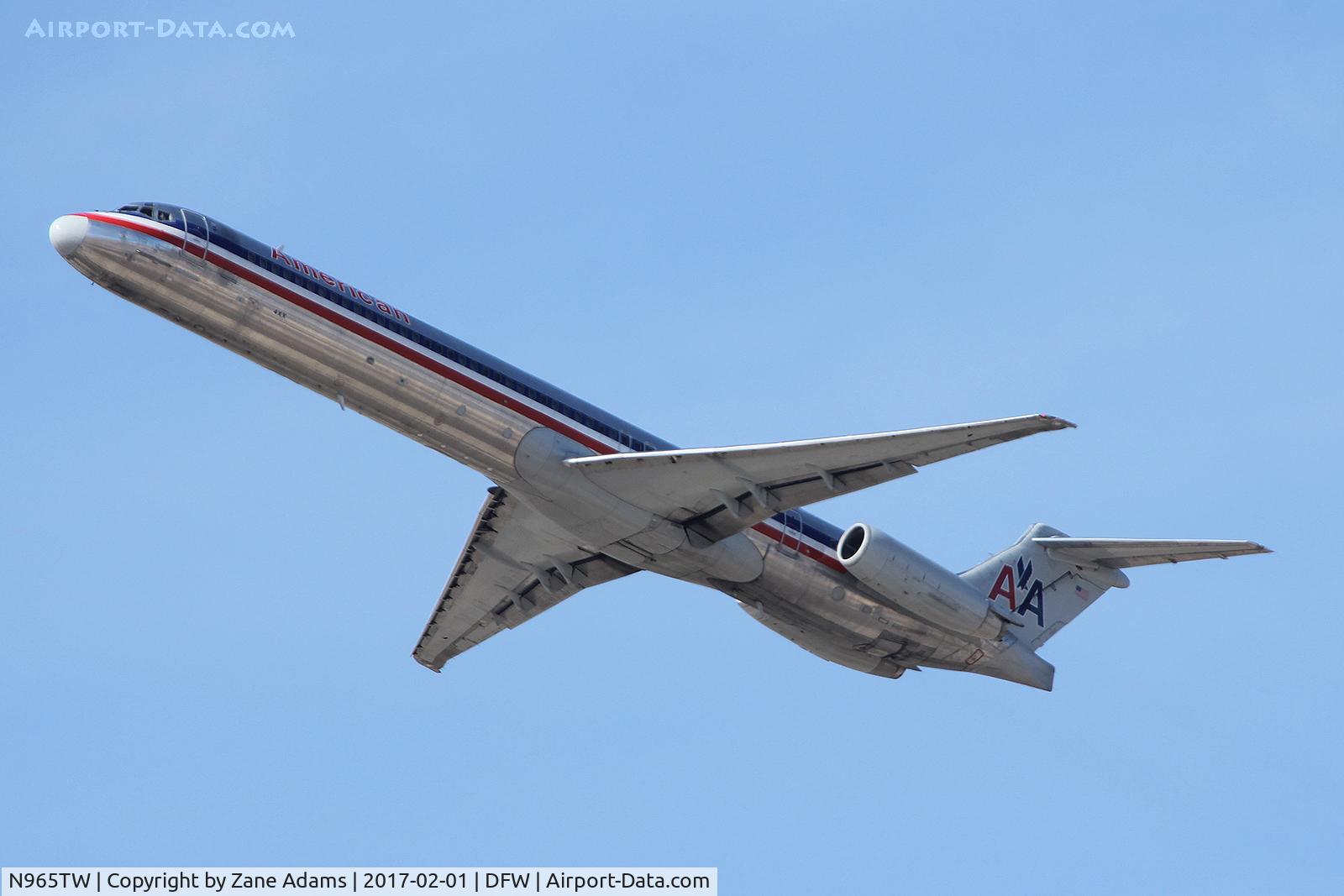 N965TW, 1999 McDonnell Douglas MD-83 (DC-9-83) C/N 53615, Departing DFW Airport
