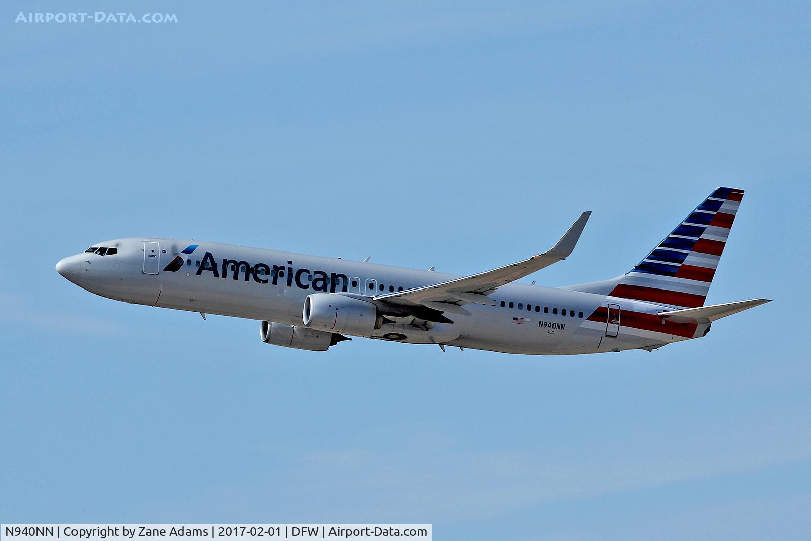 N940NN, 2013 Boeing 737-823 C/N 33323, Departing DFW Airport