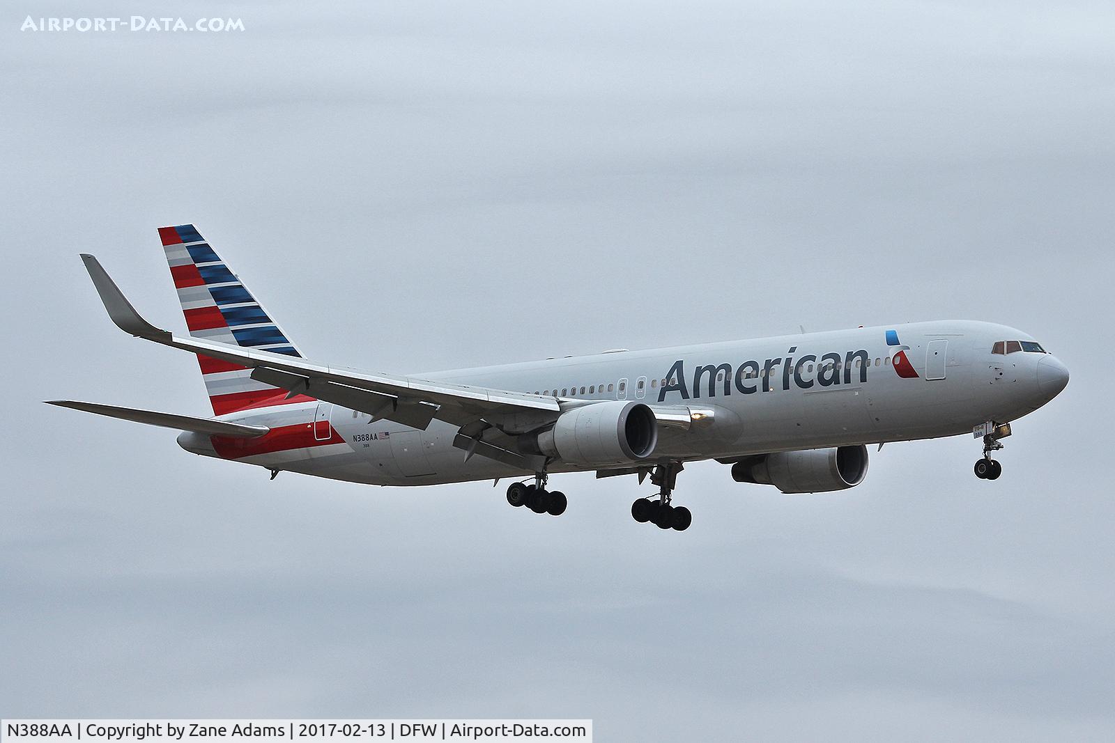 N388AA, 1994 Boeing 767-323 C/N 27448, Arriving at DFW Airport