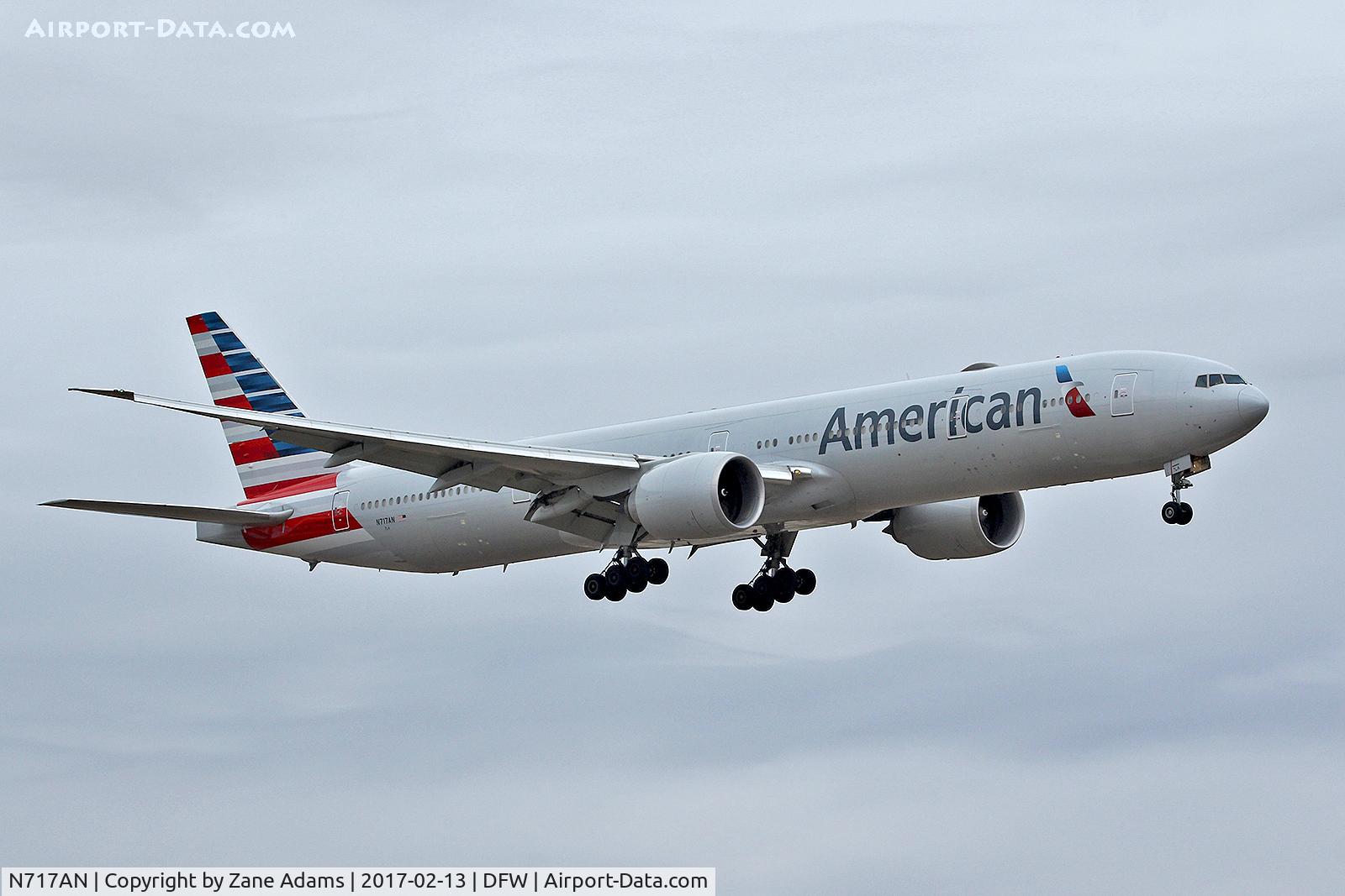 N717AN, 2012 Boeing 777-323/ER C/N 31543, Arriving at DFW Airport