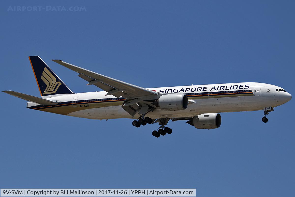 9V-SVM, 2003 Boeing 777-212/ER C/N 30874, on finals