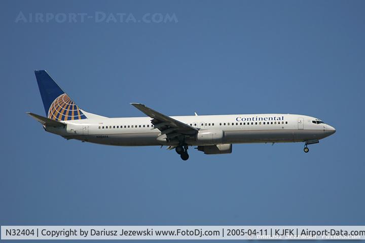 N32404, 2001 Boeing 737-924 C/N 30121, Boeing 737-924 - Continental Airliness  C/N 30121, N32404