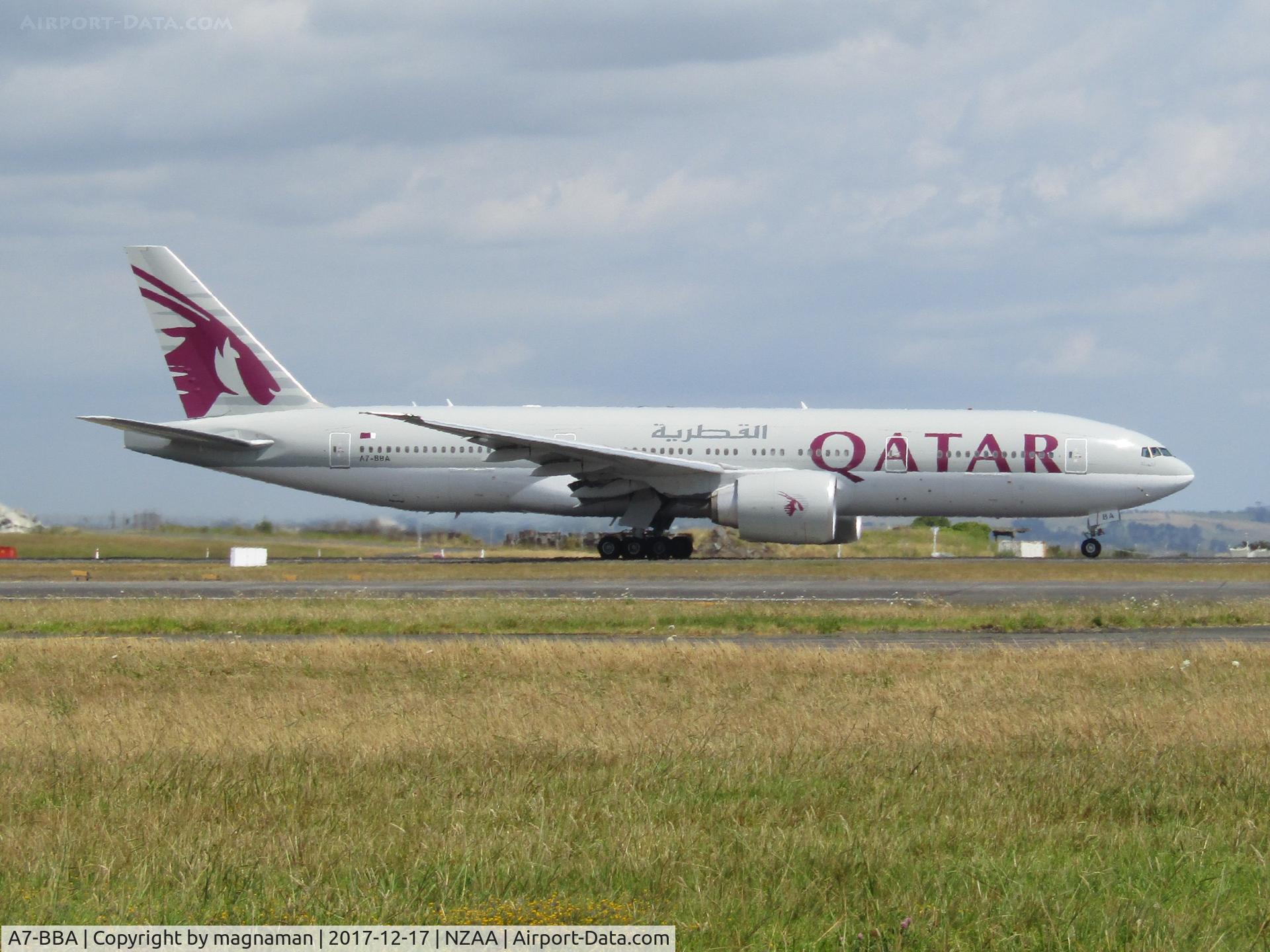 A7-BBA, 2009 Boeing 777-2DZ/LR C/N 36012, rolling along