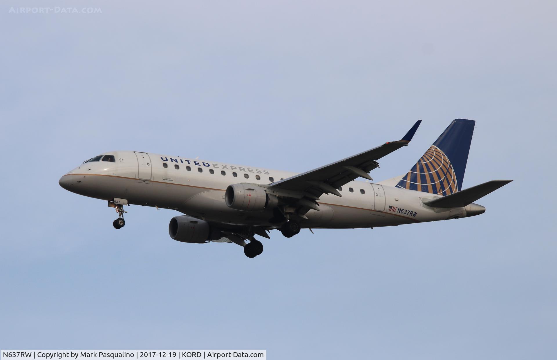 N637RW, 2004 Embraer 170SE (ERJ-170-100SE) C/N 17000051, ERJ 170-100 SE