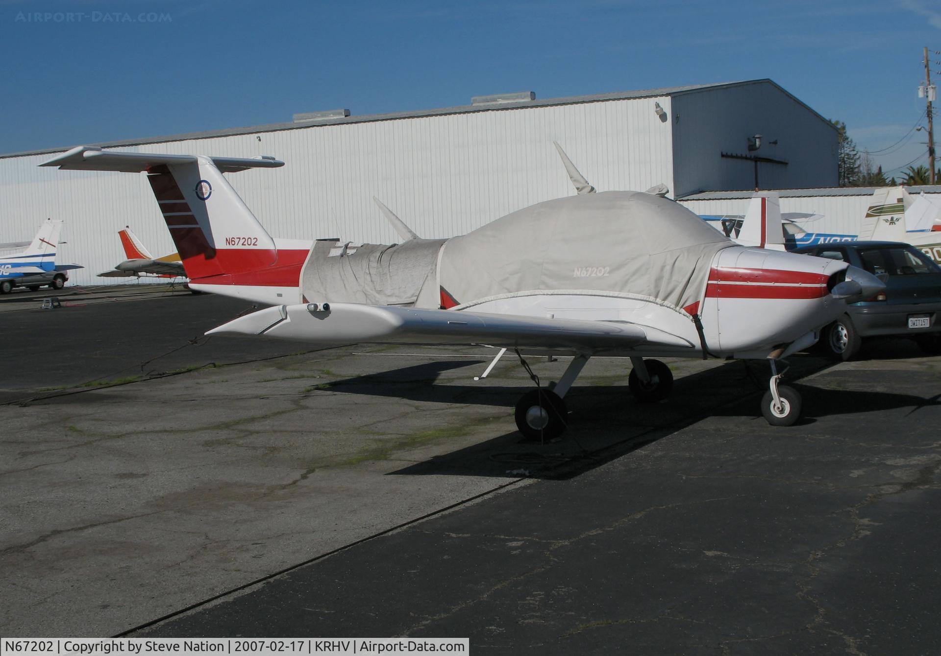 N67202, 1980 Beech 77 Skipper C/N WA-79, Locally-based 1980 Beech 77 Skipper with cover @ Reid-Hillview Airport (San Jose), CA (sold to new owner in Lakeport, CA 2007-02-20)