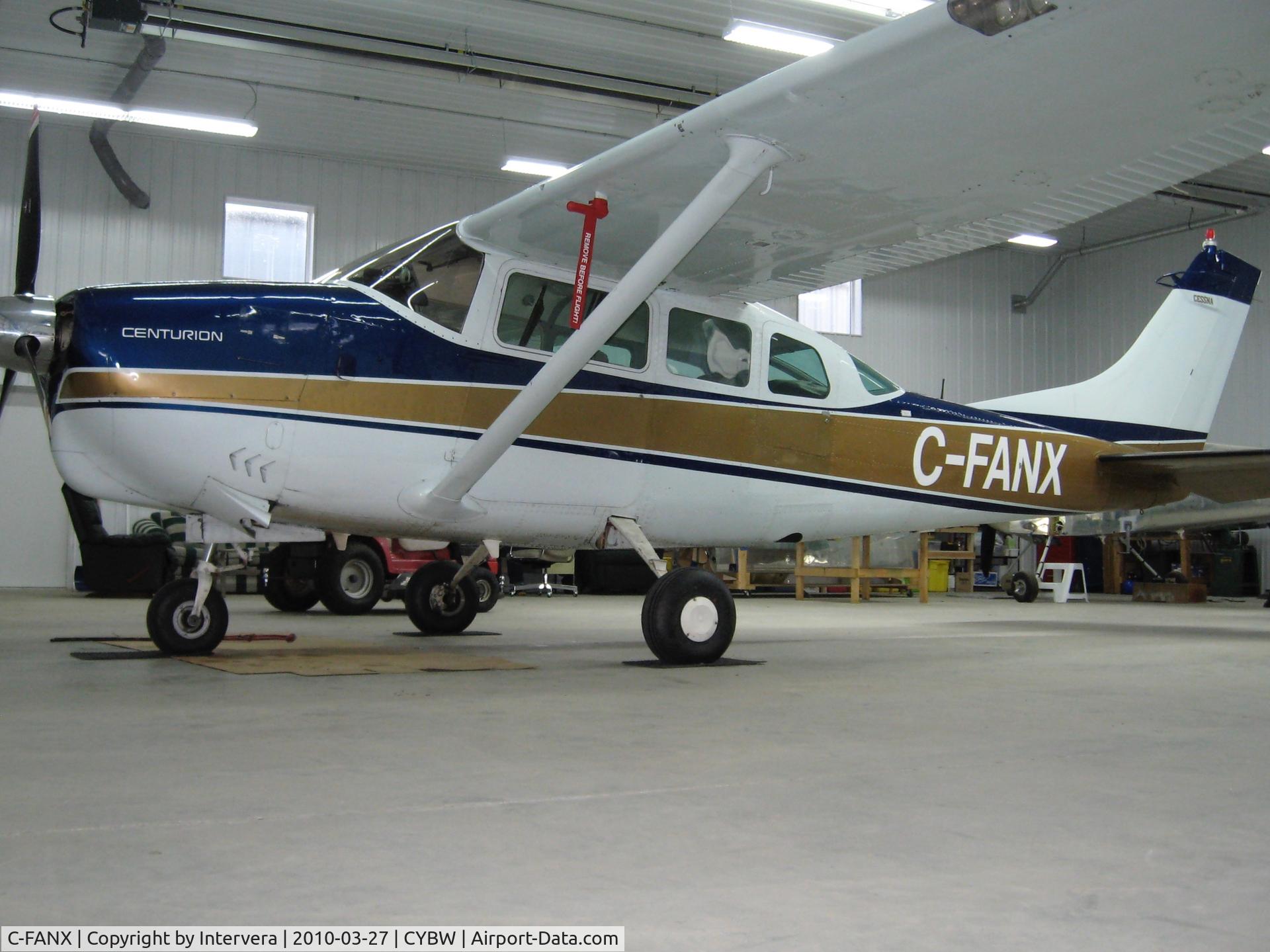 C-FANX, 1962 Cessna 210B C/N 21058055, Getting ready for a flight