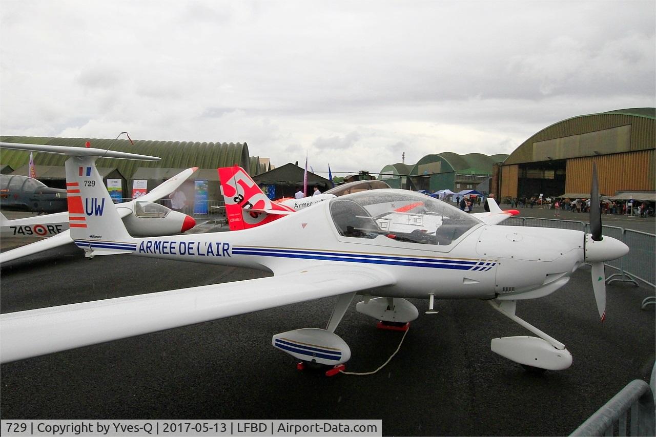 729, Diamond HK-36 Super Dimona C/N 36729, Diamond HK-36 Super Dimona, Static display, Bordeaux-Mérignac airport (LFBD-BOD) Ope day 2017