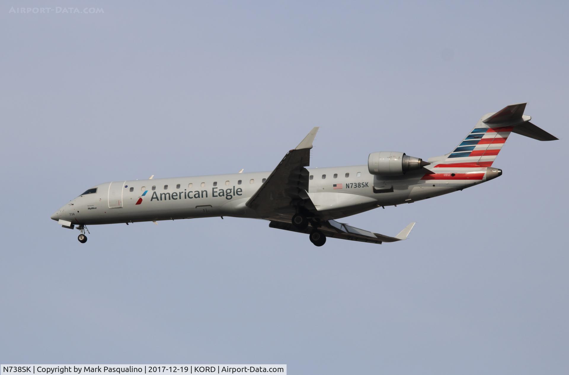 N738SK, 2005 Bombardier CRJ-700 (CL-600-2C10) Regional Jet C/N 10195, CL-600-2C10