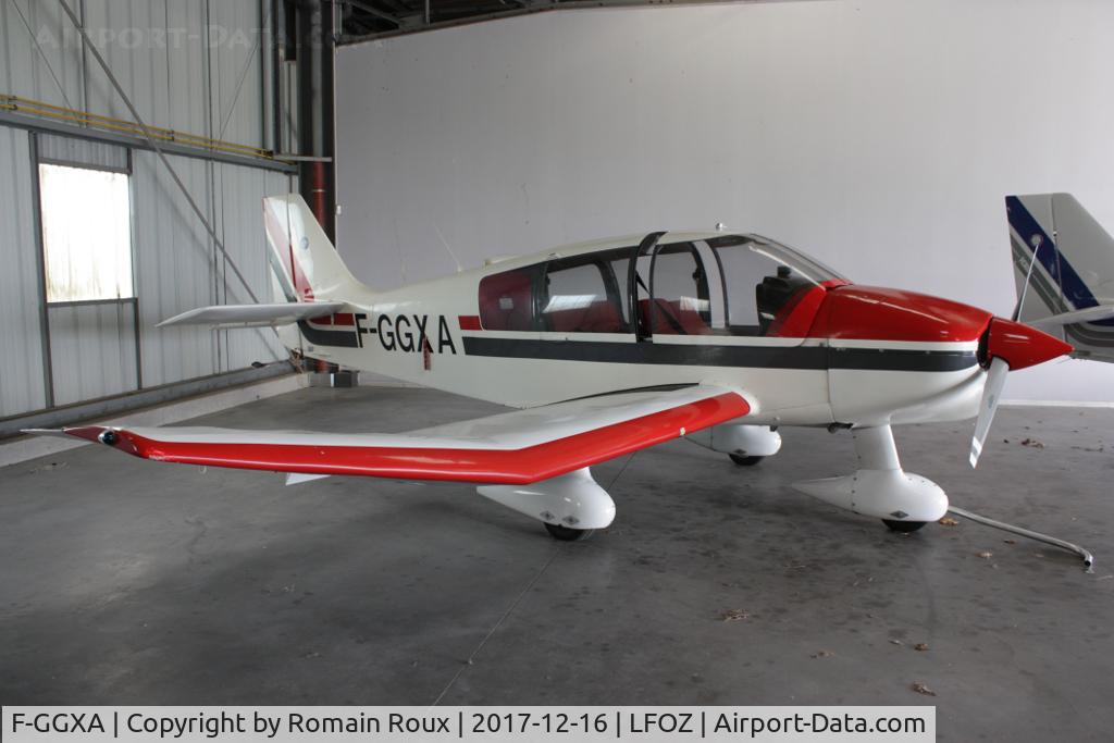 F-GGXA, Robin DR.400-120 Dauphin C/N 1897, Parked