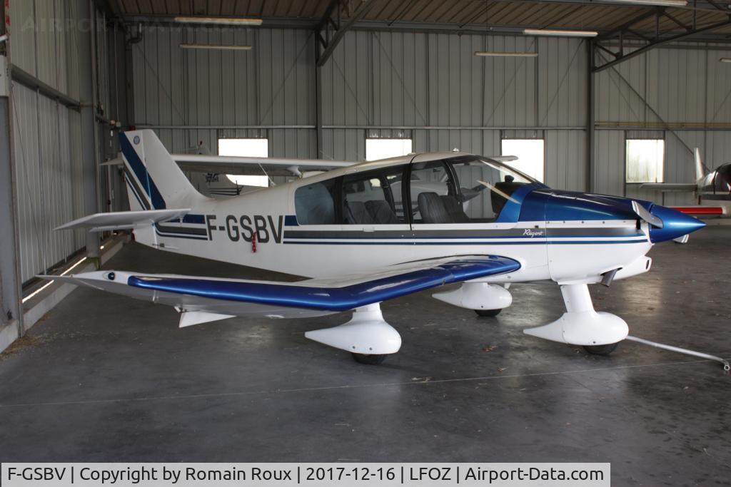 F-GSBV, Robin DR-400-180 Regent C/N 2364, Parked