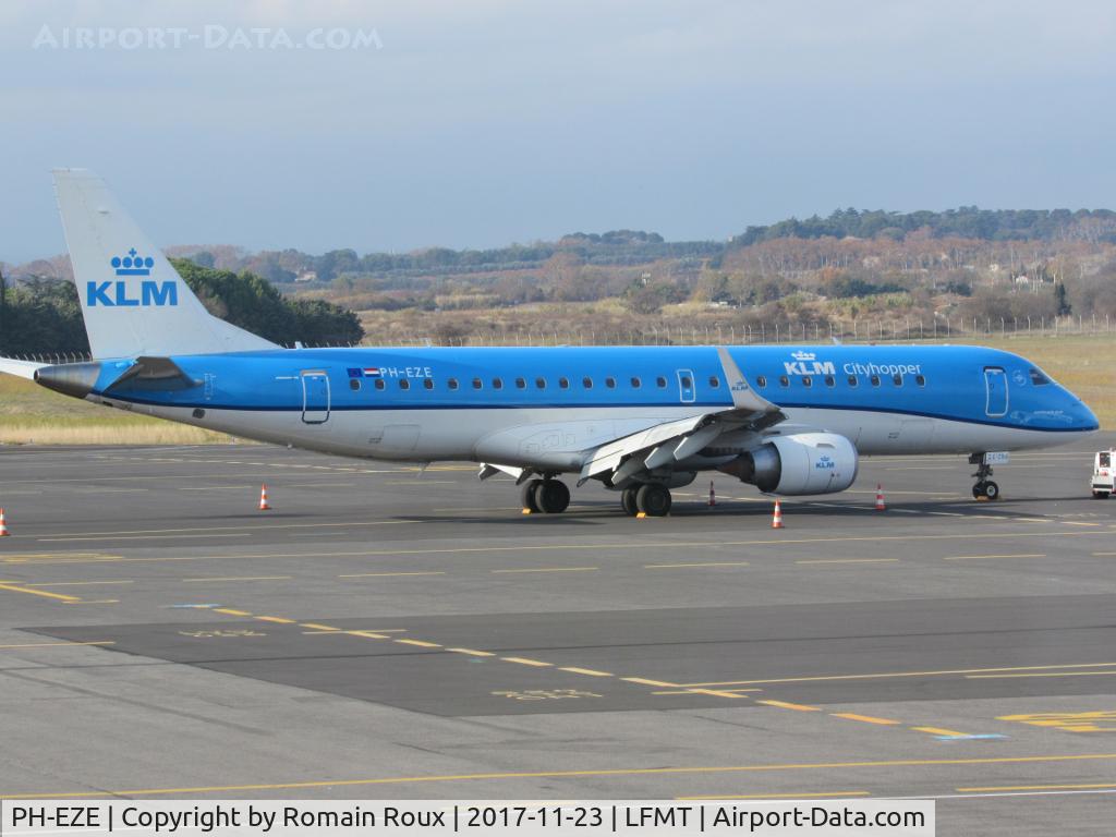 PH-EZE, 2009 Embraer 190LR (ERJ-190-100LR) C/N 19000288, Parked