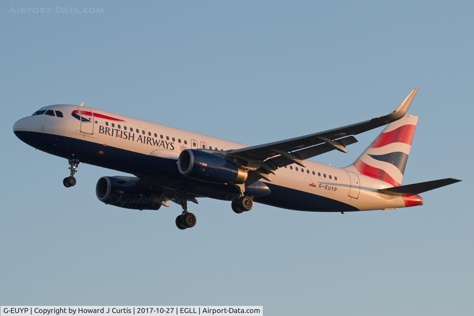G-EUYP, 2013 Airbus A320-232 C/N 5784, On approach