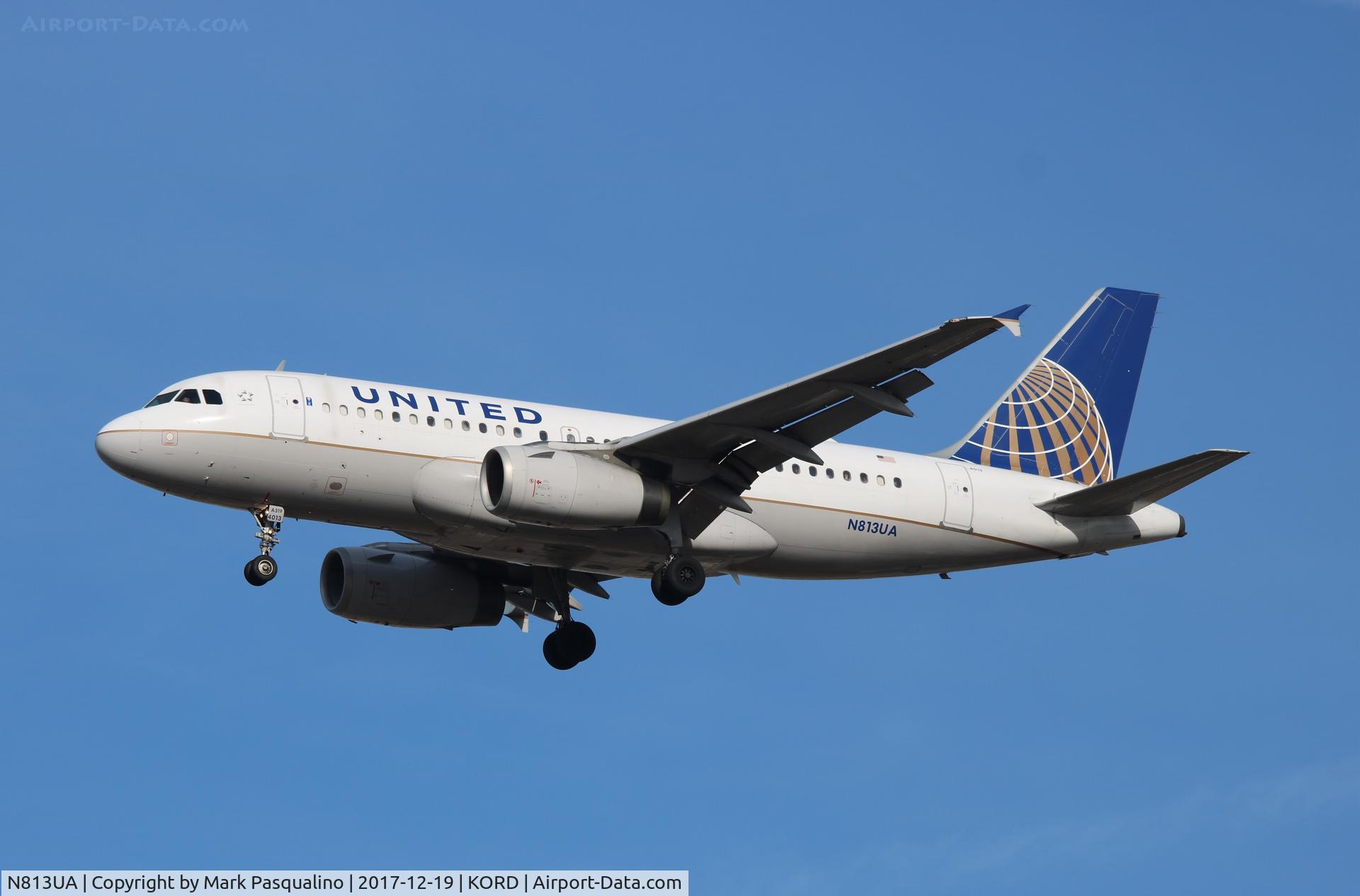 N813UA, 1998 Airbus A319-131 C/N 858, Airbus A319