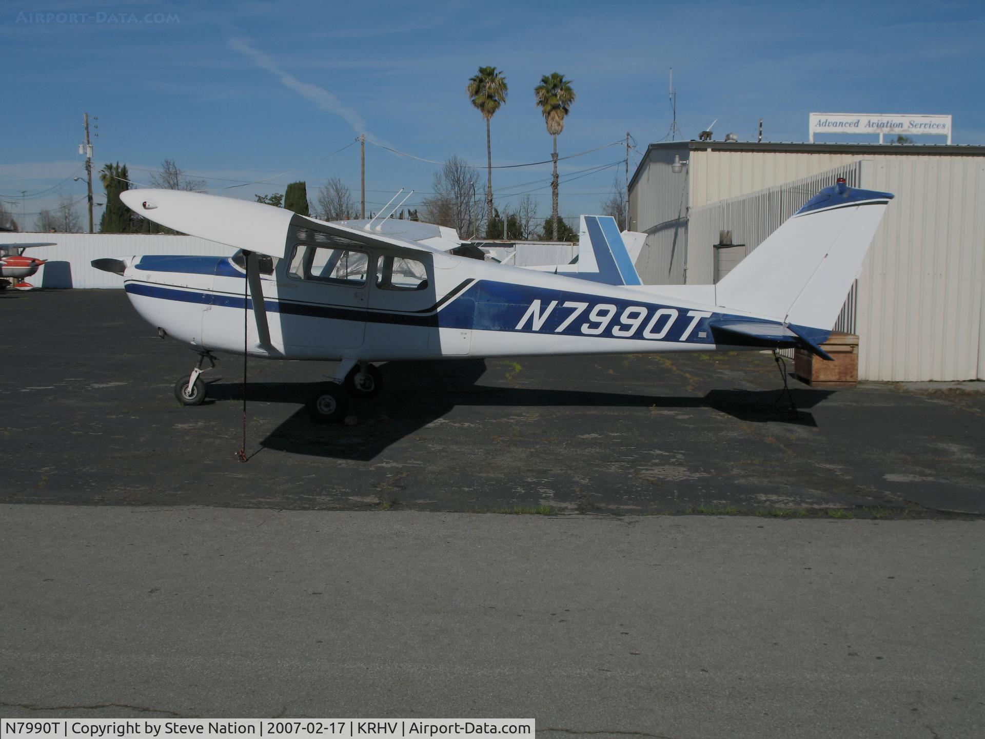 N7990T, 1960 Cessna 175A Skylark C/N 56690, Locally-based 1960 Cessna 175A @ Reid-Hillview airport (San Jose), CA (to new owner in Largo, FL 2007-08-10)