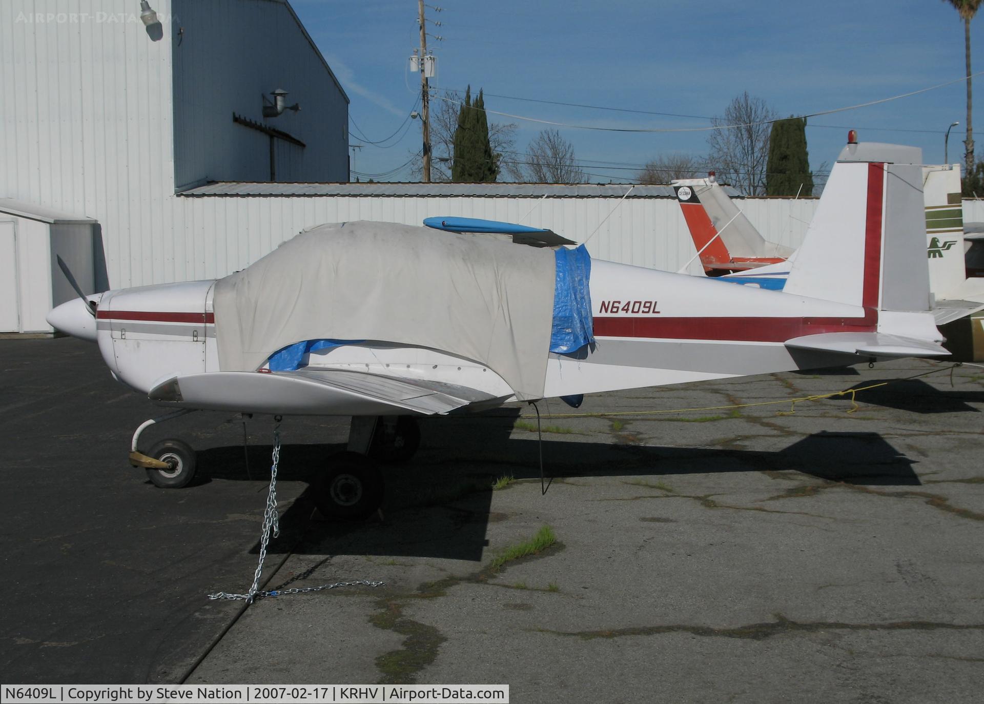 N6409L, 1972 American Aviation AA-1A Trainer C/N AA1A-0409, Locally-based 1972 American Aviation AA-1A with cover @ Reid-Hillview Airport (San Jose), CA