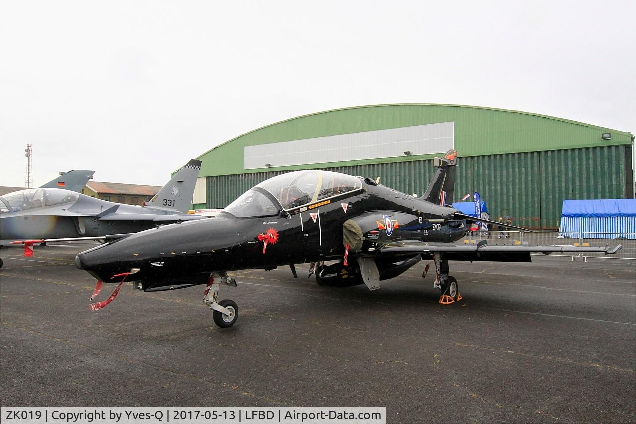 ZK019, 2008 British Aerospace Hawk T2 C/N RT010/1248, British Aerospace Hawk T.2, Static display, Bordeaux-Mérignac BA 106 (LFBD-BOD) Open day 2017