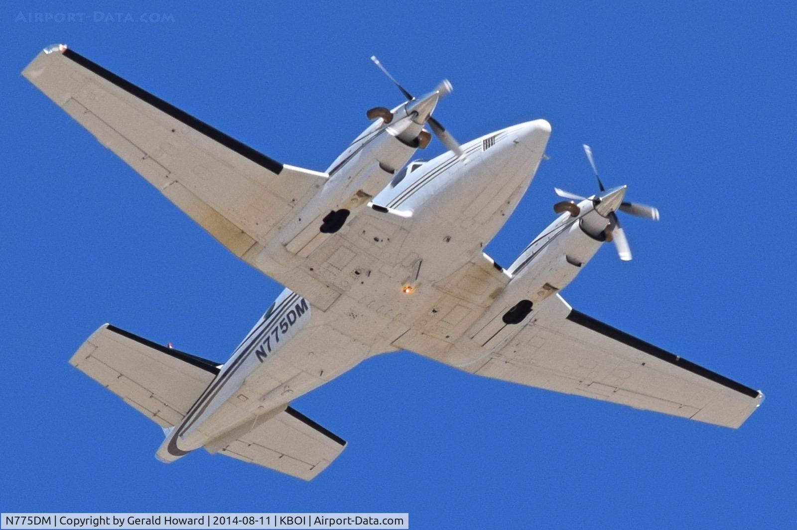 N775DM, 1978 Beech C90 King Air C/N LJ-764, Departing BOI.