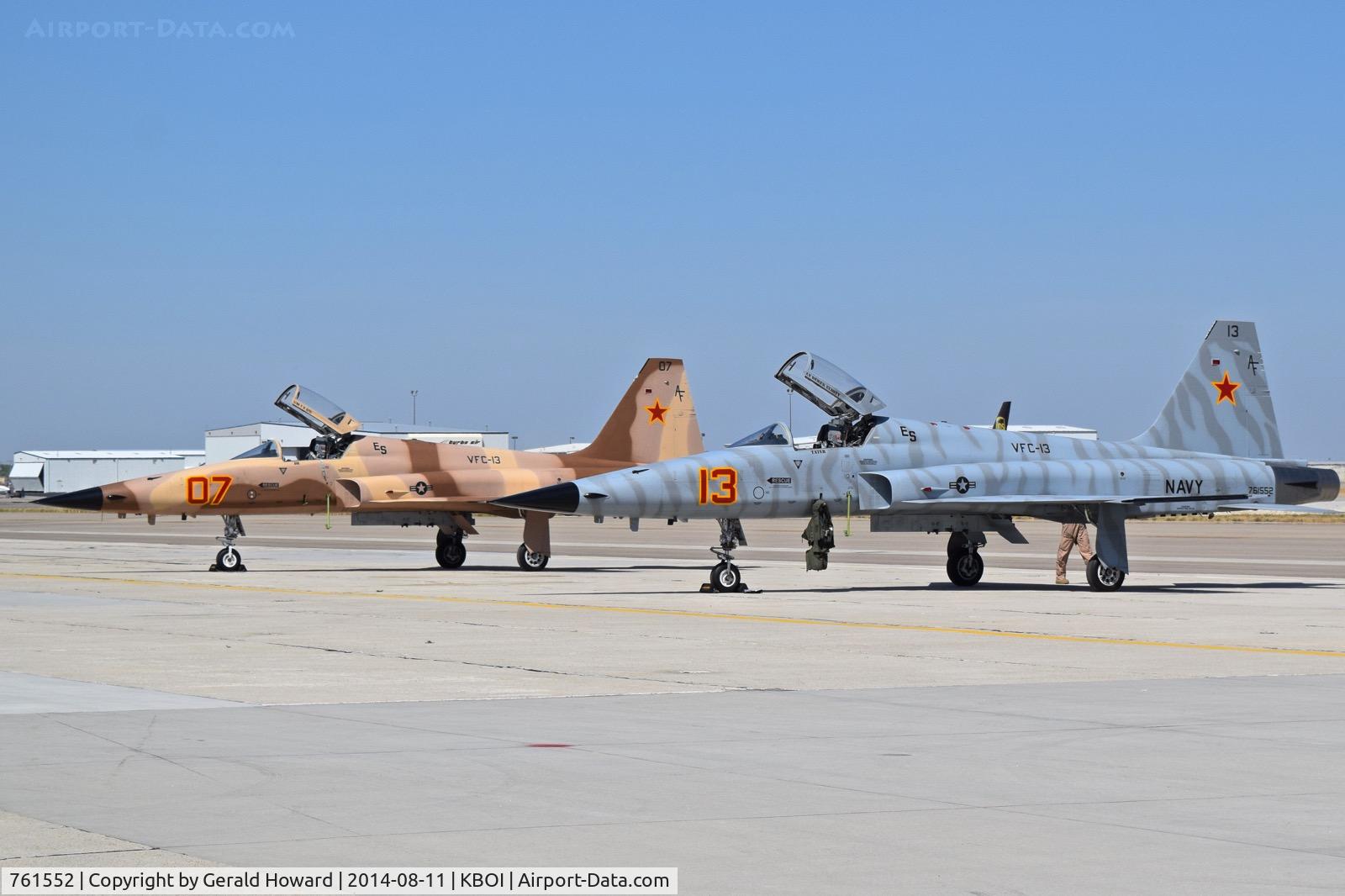 761552, Northrop F-5N Tiger II C/N L.1027, Parked on the south GA ramp along with 761545.   VFC-13  “Saints”  NAS Fallon, NV.