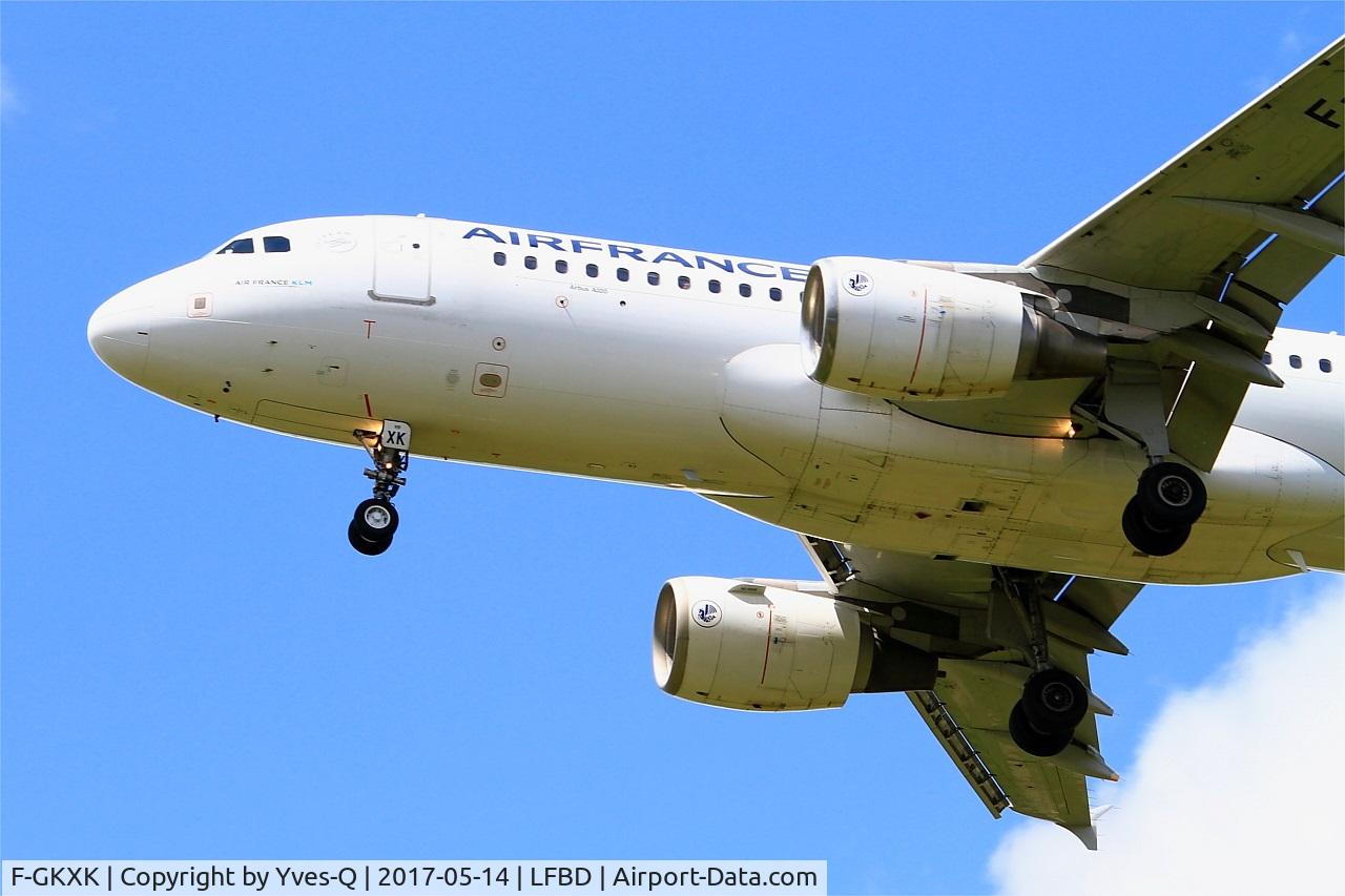 F-GKXK, 2003 Airbus A320-214 C/N 2140, Airbus A320-214, On final rwy 23, Bordeaux-Mérignac airport (LFBD-BOD)
