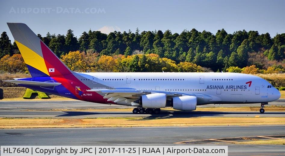 HL7640, 2016 Airbus A380-841 C/N 230, Landing with Fuji San behind
