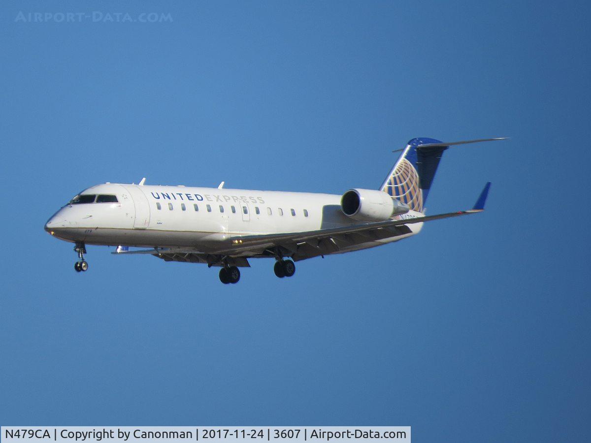 N479CA, 2002 Bombardier CRJ-200ER (CL-600-2B19) C/N 7675, Landing